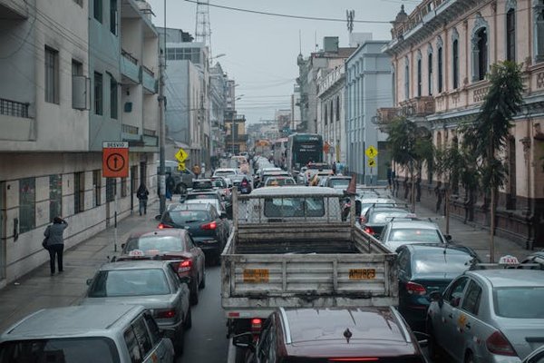 Comment choisir un système de surveillance des angles morts pour les véhicules de transport de matières dangereuses?